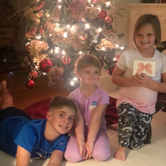 Meet your Posher, Joy - Picture 10 of 12